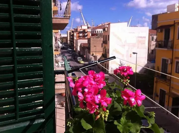Appartamento Cantieri-Porto,Palermo Italy